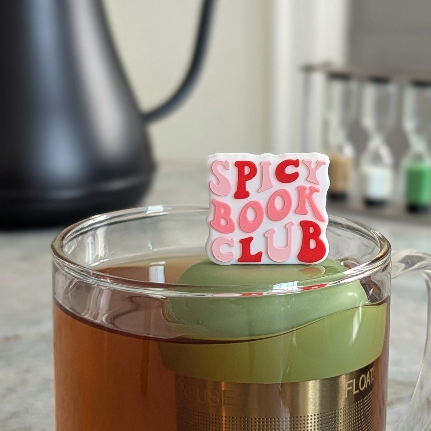 Spicy Book Club Floating Tea Steeper