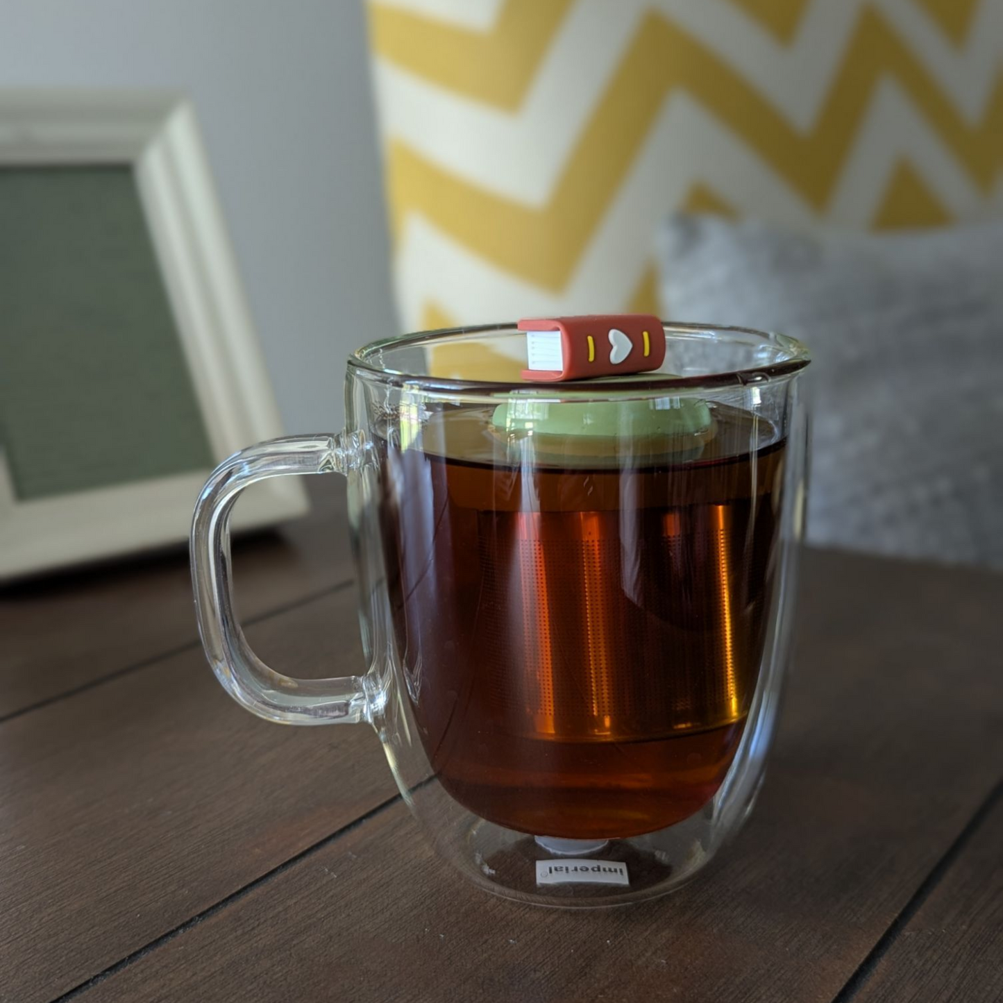 Brown Book Floating Tea Steeper