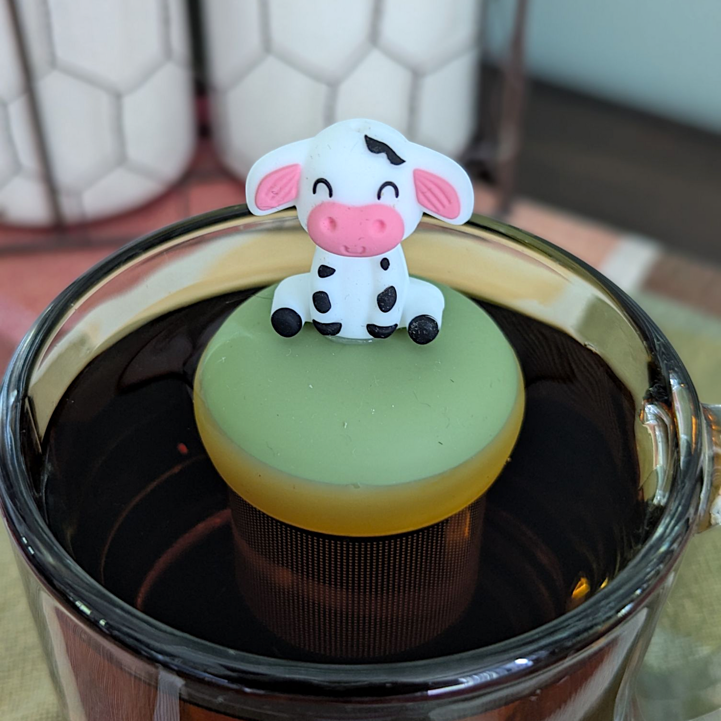 Spotted Cow Floating Tea Steeper