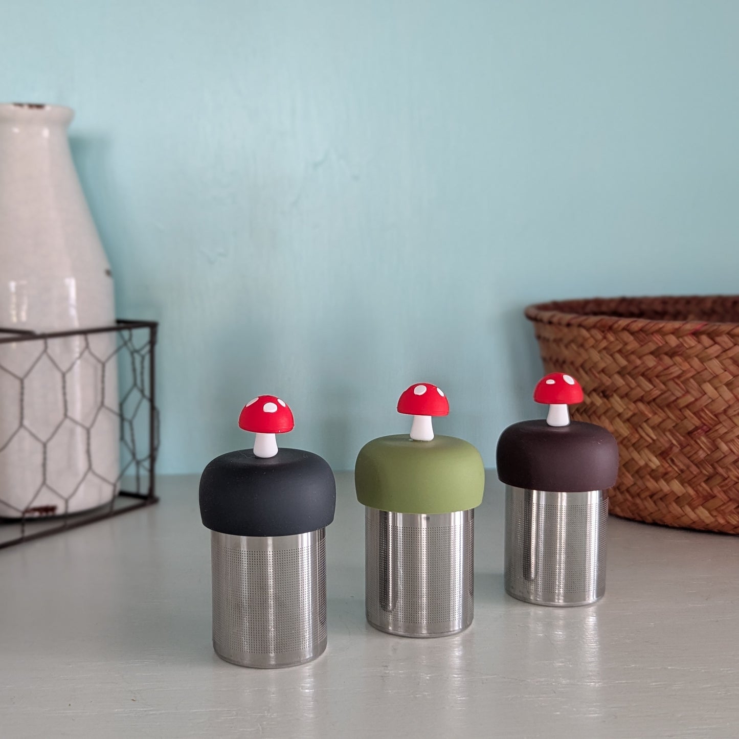 Bright Red Mushroom Floating Tea Steeper I Green Base