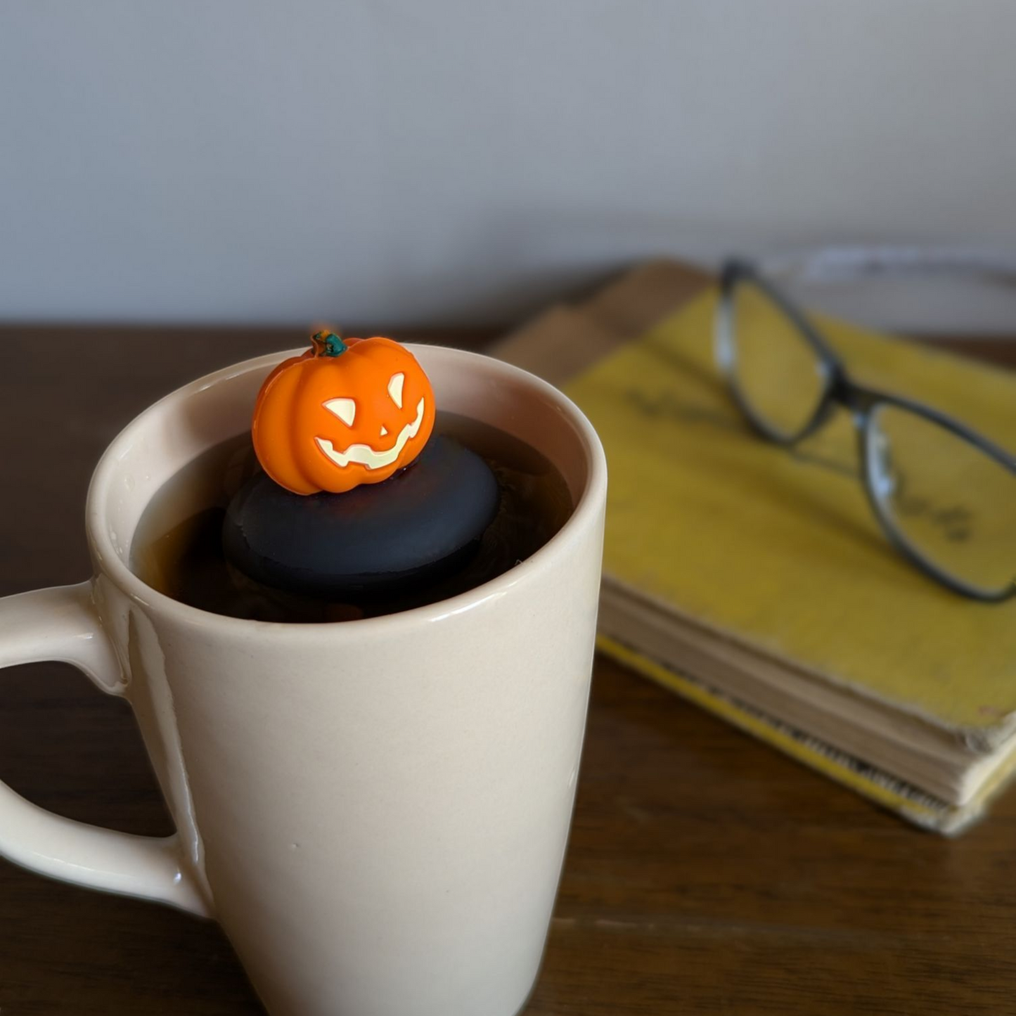 Jack-o-lantern Floating Tea Steeper