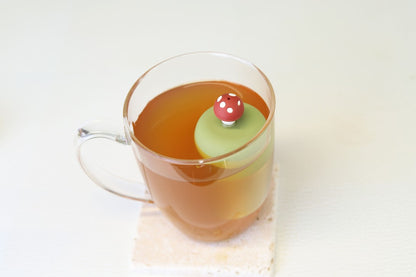 Chestnut Brown Mushroom Floating Tea Steeper I Green Base