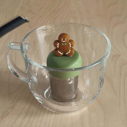 Gingerbread Man Floating Tea Steeper I Green Base