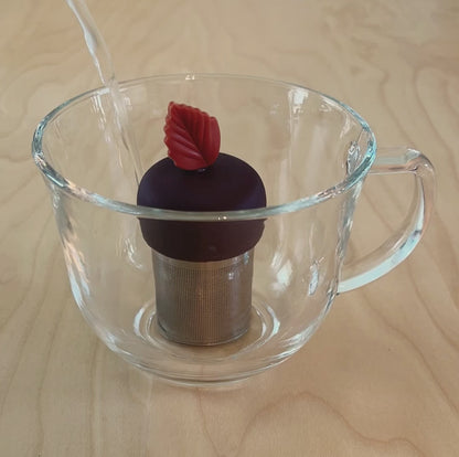 Maroon Red Leaf Floating Tea Steeper I Brown Base