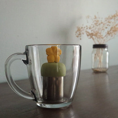 Yellow Hibiscus Flower Floating Tea Steeper