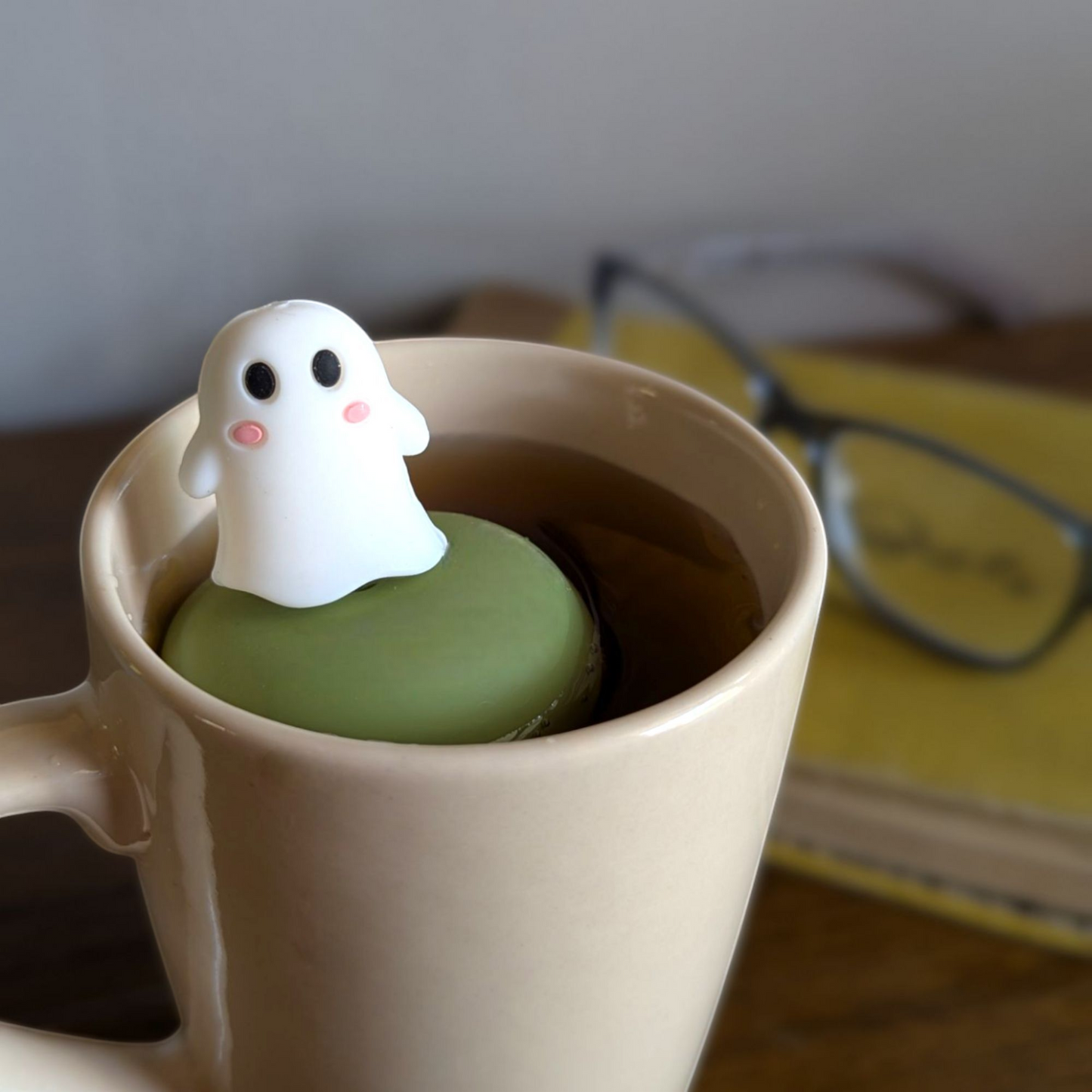 White Ghost Floating Tea Steeper