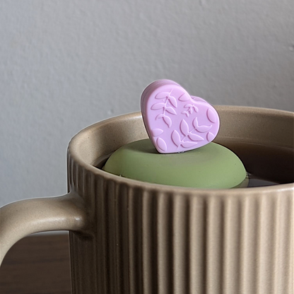 Lavender Purple Floral Heart Floating Tea Steeper