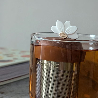White Lotus Flower Floating Tea Steeper I light brown