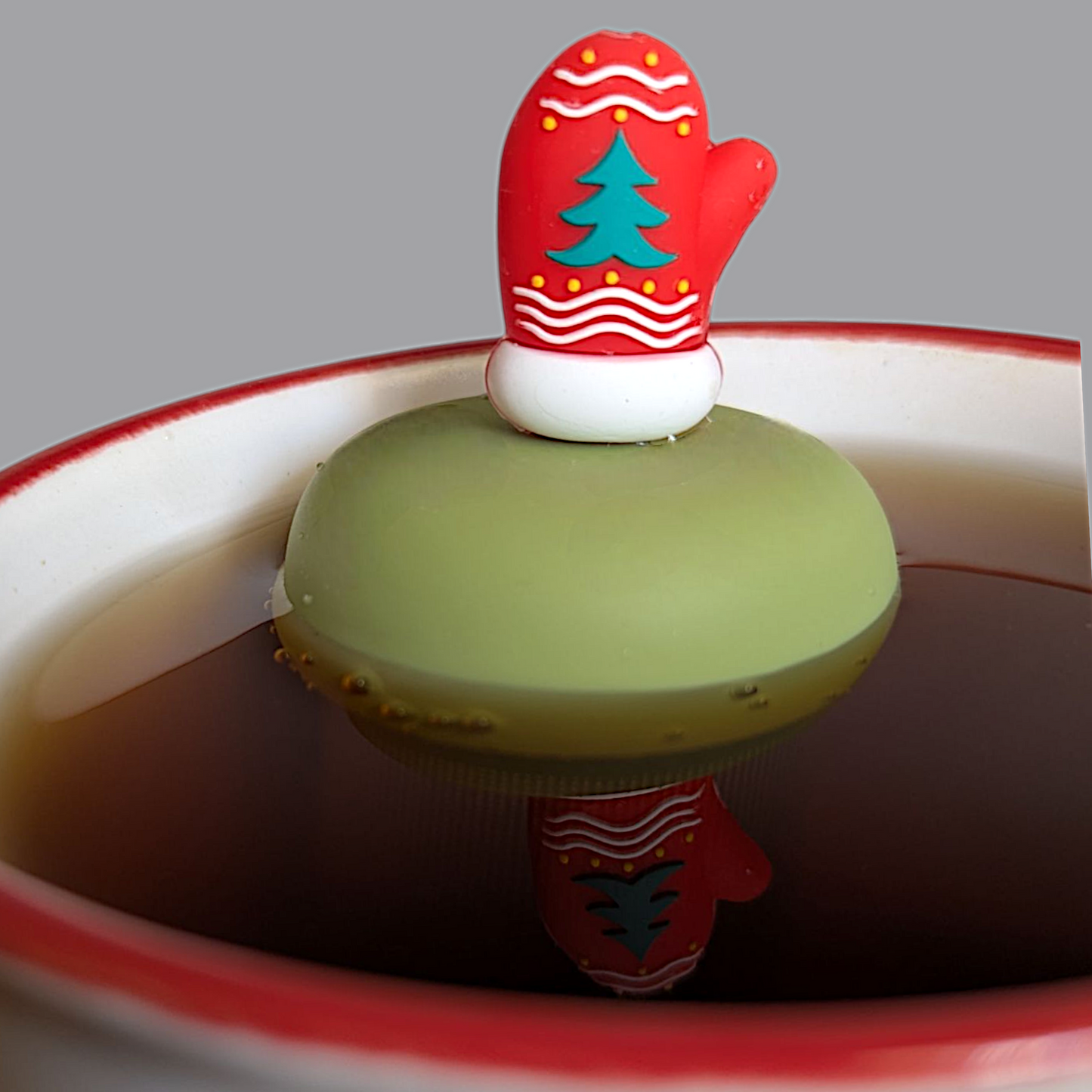 Christmas Tree Mitten Floating Tea Steeper