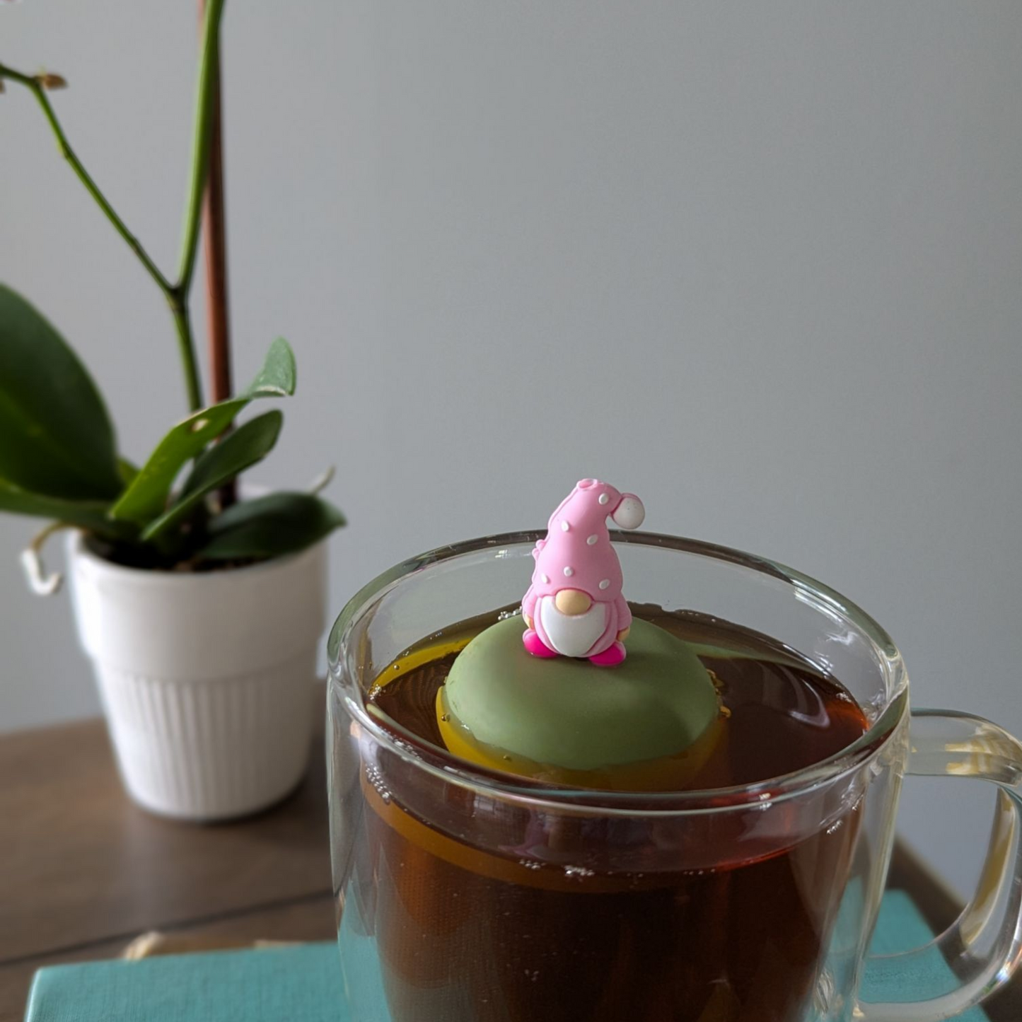 Pink Gnome Floating Tea Steeper